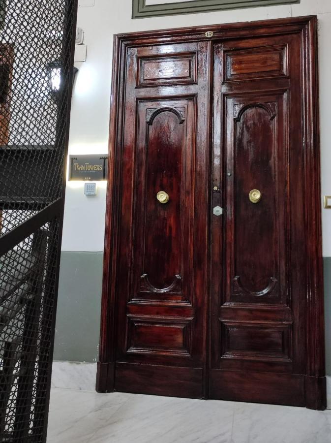 Twin Towers Naples Luxury Bed & Breakfast Exterior photo